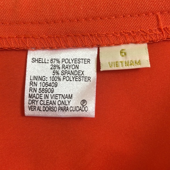 Like new size 6 Gianni Bini skort with pockets orange - Picture 4 of 5